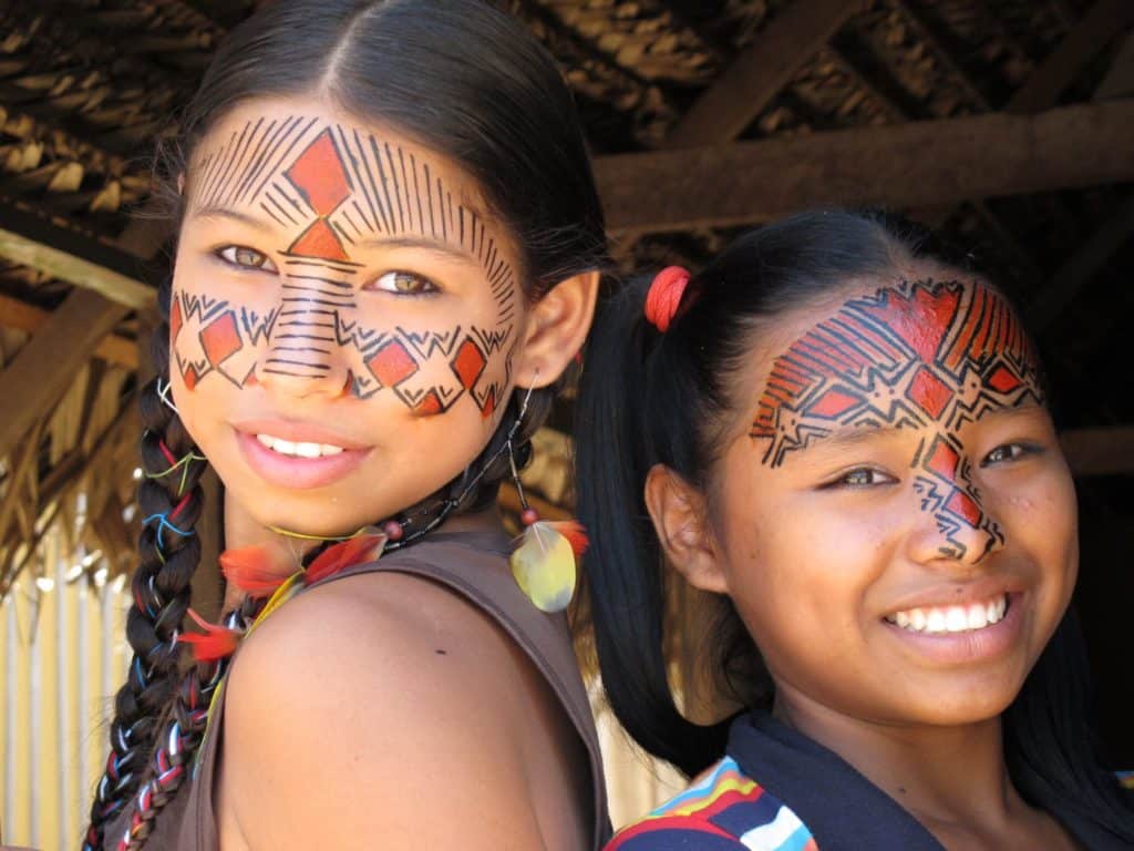 Beautiful Yawanawá teens getting ready for the Yawanawá festival