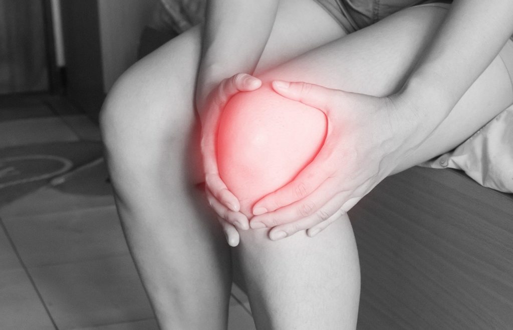 Knee joint pain